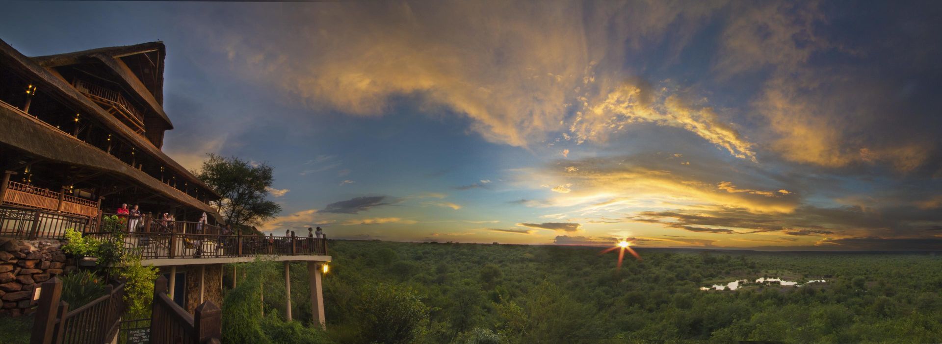 Victoria Falls Safari Lodge