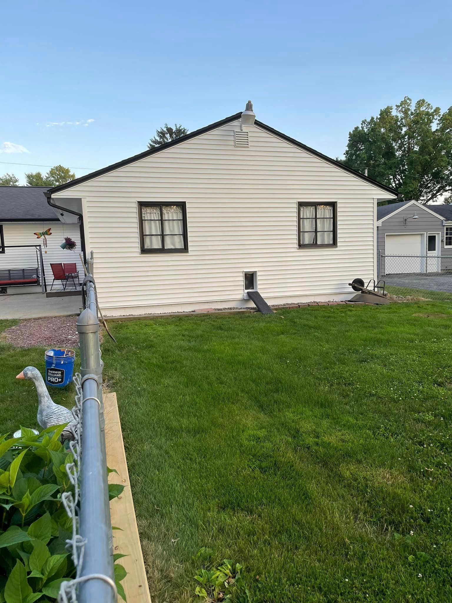 House with White Siding — Poland Township, OH — Donnadio Painting