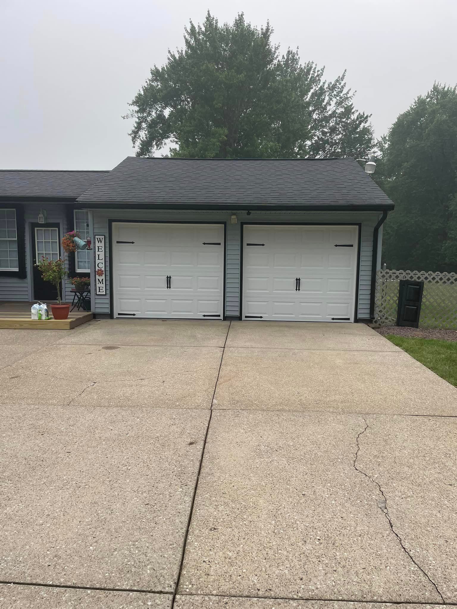 House with Two Garage Doors — Poland Township, OH — Donnadio Painting