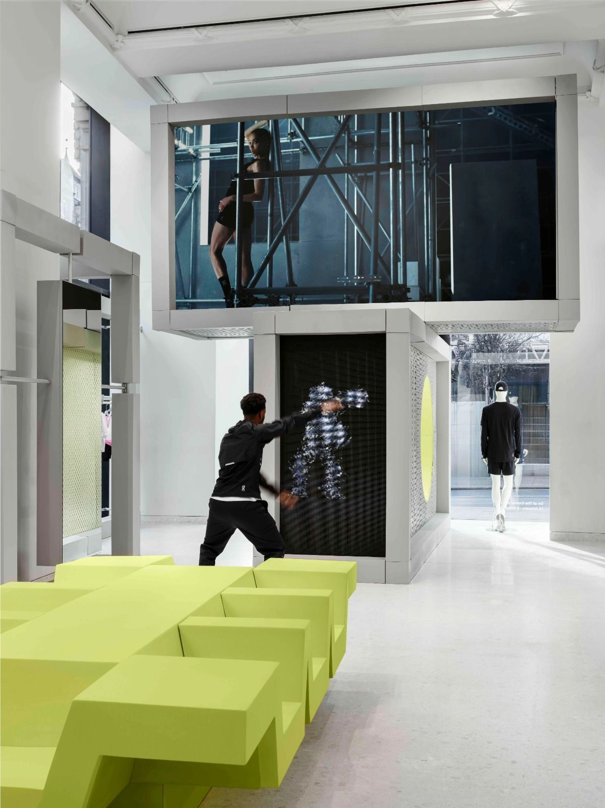 Immersive retail installation delivered by iMAG for On Running at Selfridges, London