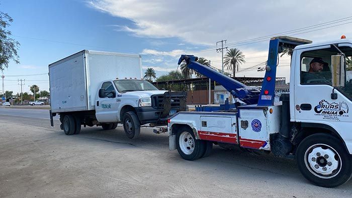 GRÚAS AHUAAGRÚAS AHUAA