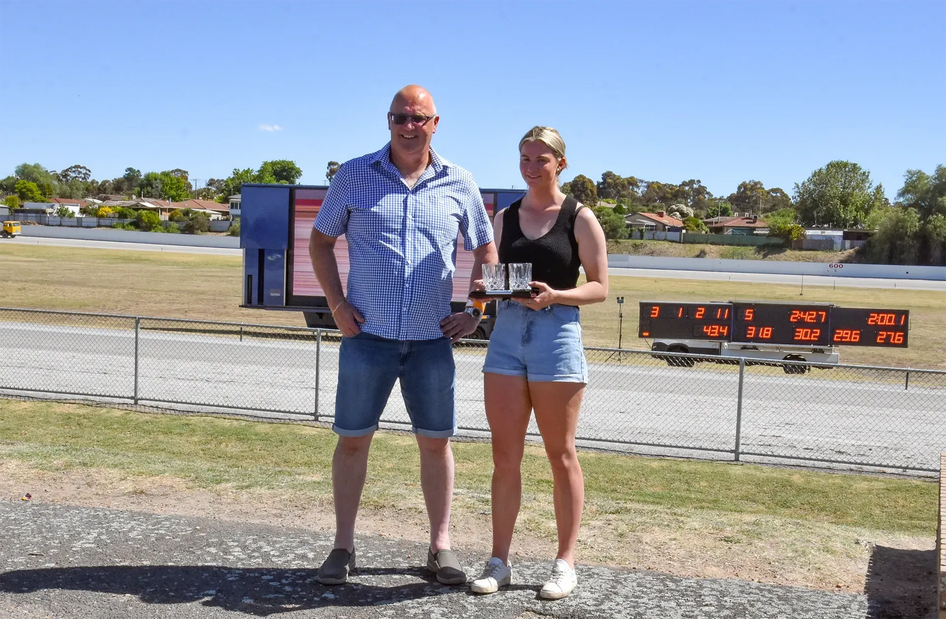 Nigel presenting award