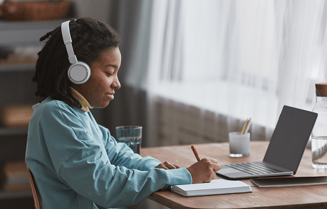 Cursos gratuitos, blogs e comunidades para aprender CS e CX