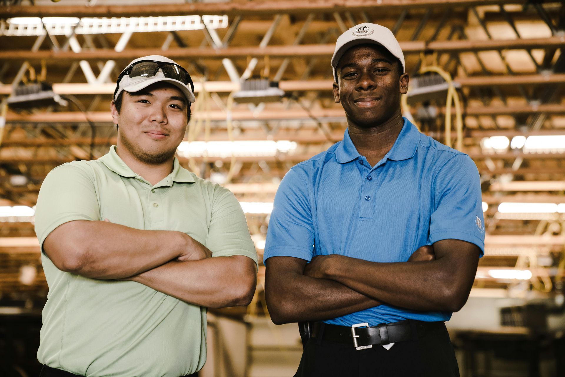 ยูนิฟอร์ม คือ 