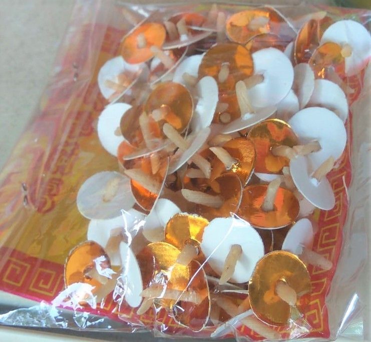 灯芯 ( 一包 50粒) Floating Wicks ( 1 pkt - 50 pcs)
