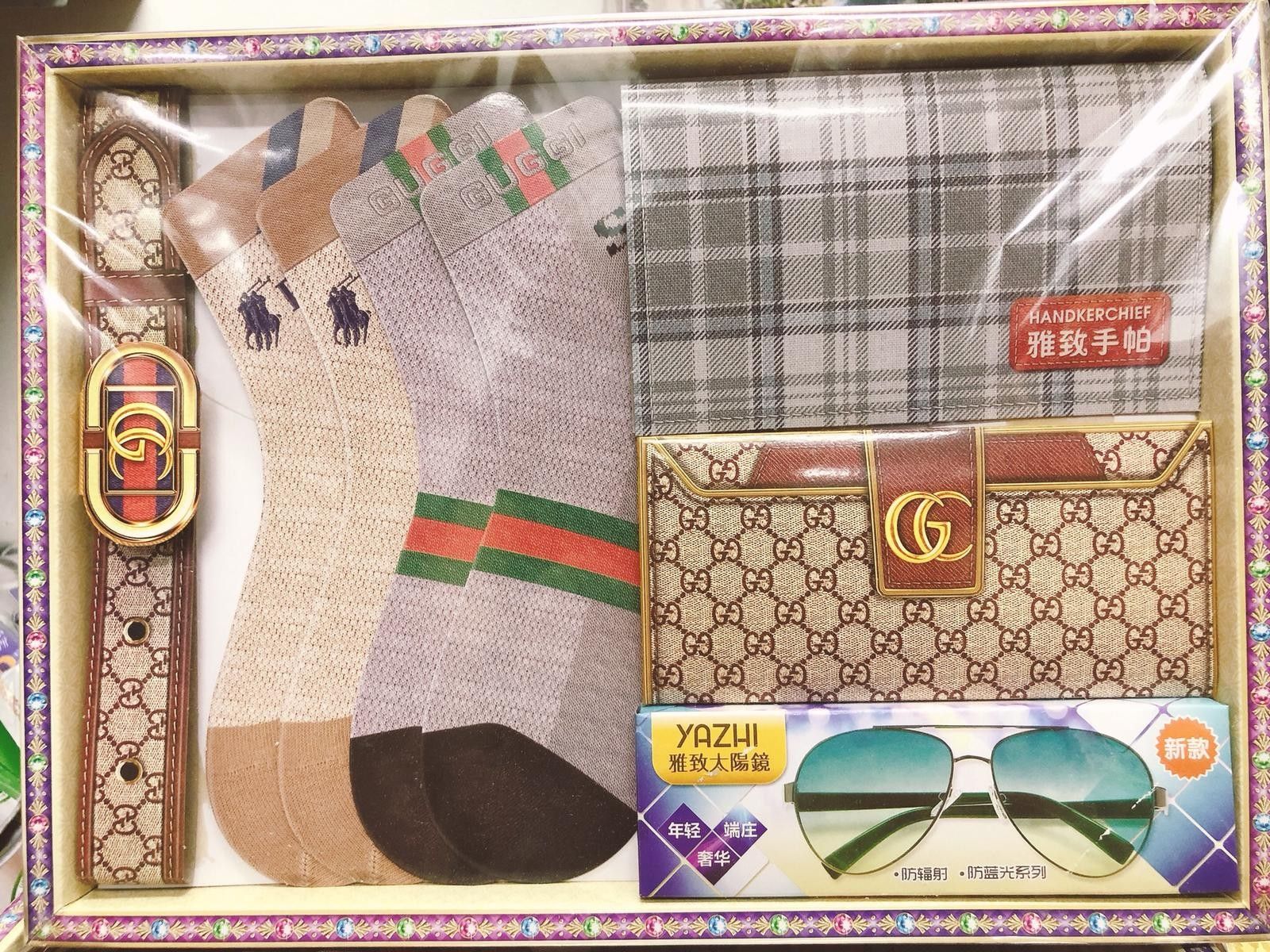 雅致手帕袜子套装 D234 ( 男 ) - Gentleman Handkerchief , Wallet and Socks set