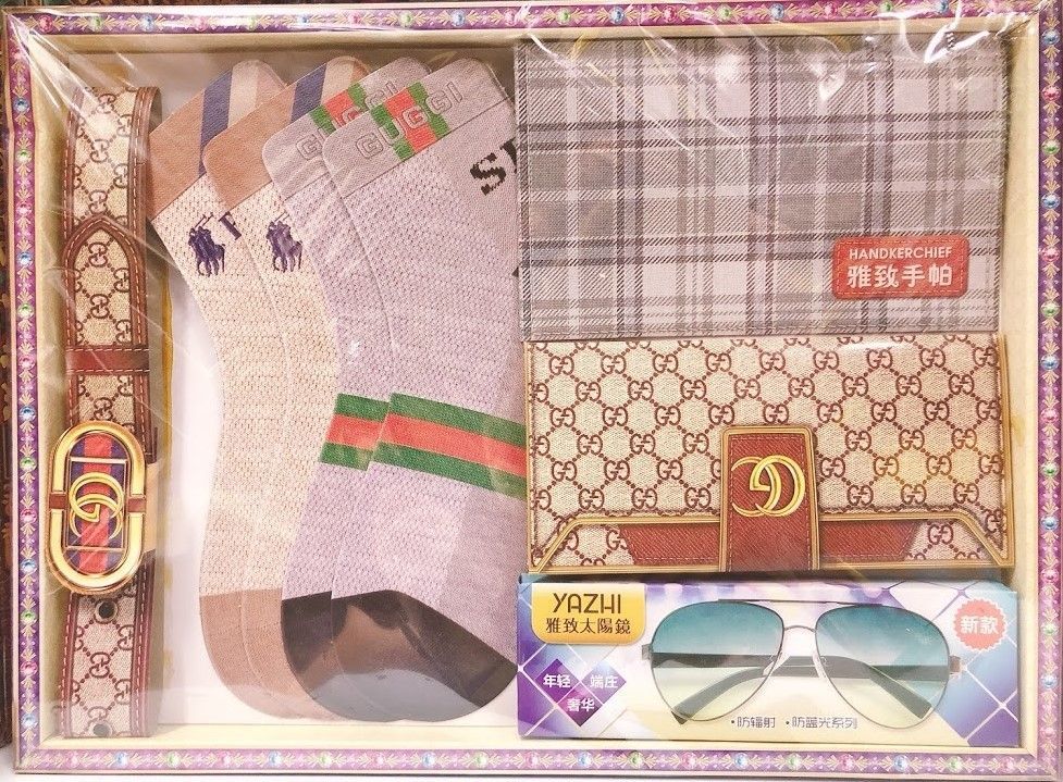 雅致手帕袜子套装 D234 ( 男 ) - Gentleman Handkerchief , Wallet and Socks set
