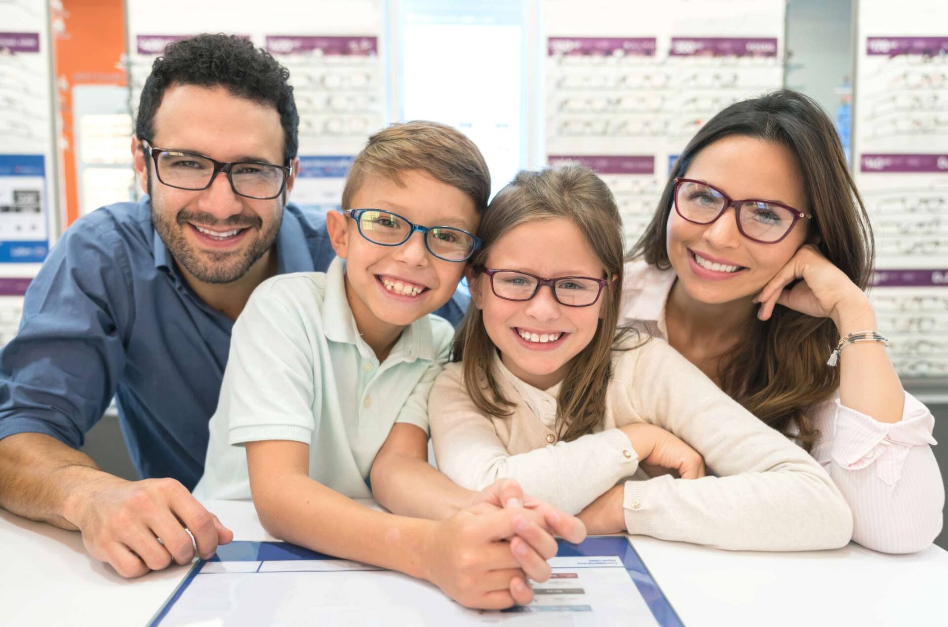 Family With Eye Glasses | Hickory, NC | Viewmont Optometry