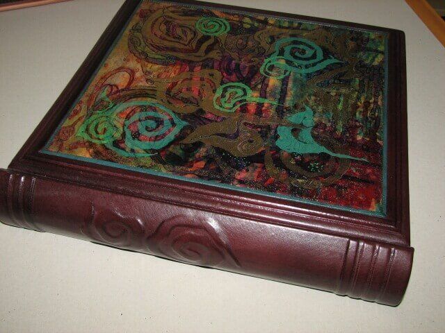 Grāmatu un fotoalbumu vāki