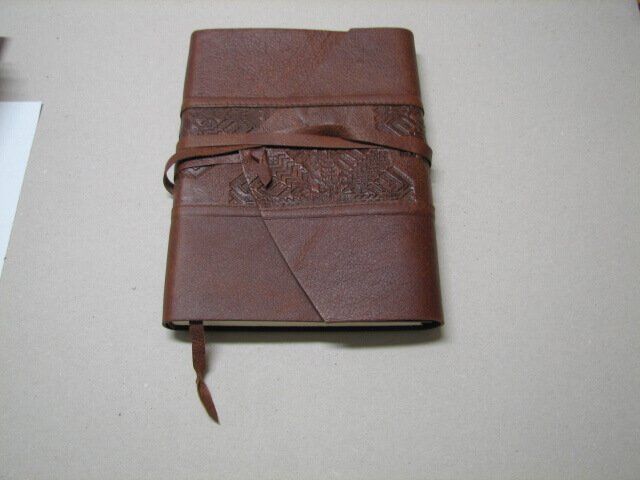 Ēdienkaršu vāki | Ādas izstrādājumu darbnīca