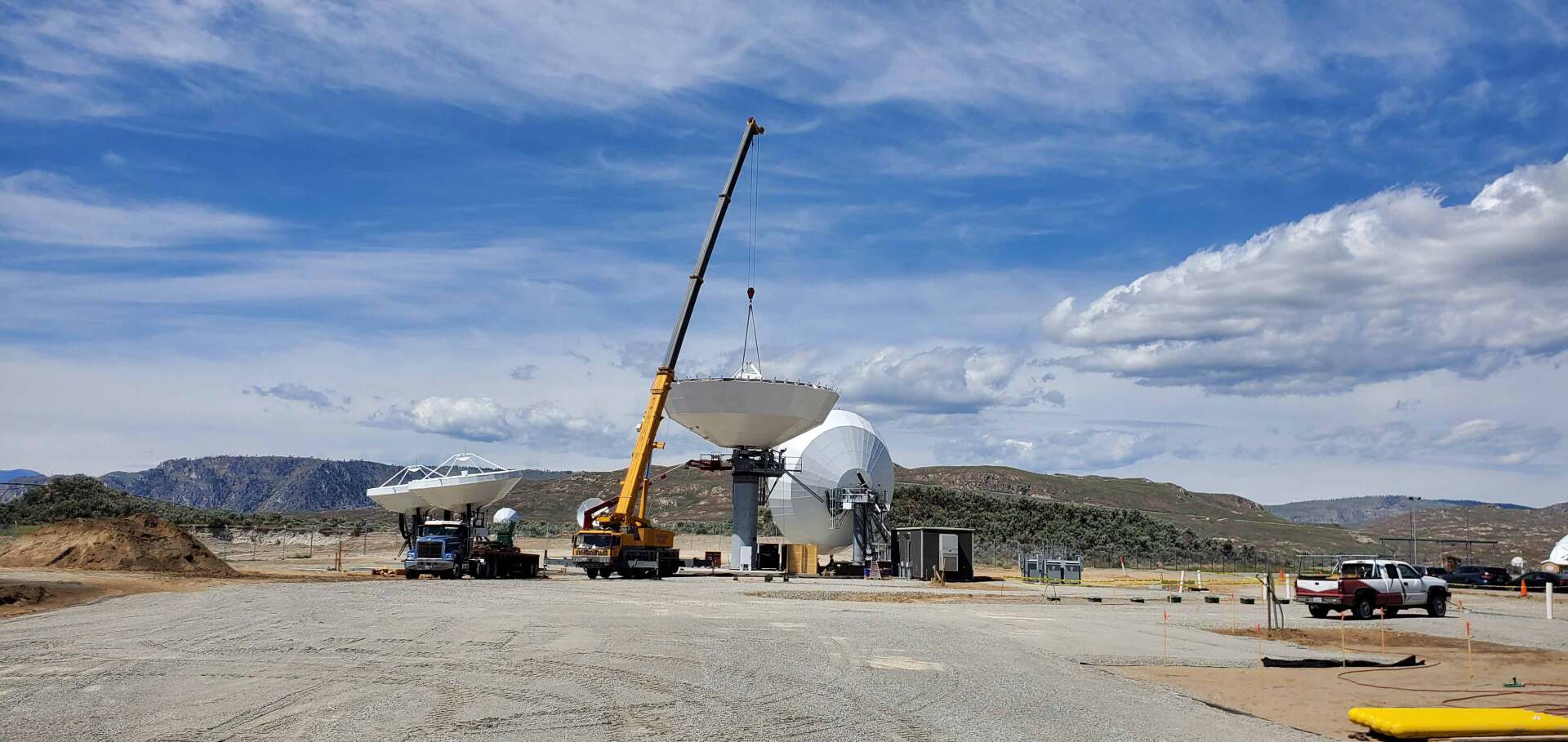 Radio Satellite Dish Area — Wenatchee, WA — Columbia Cranes