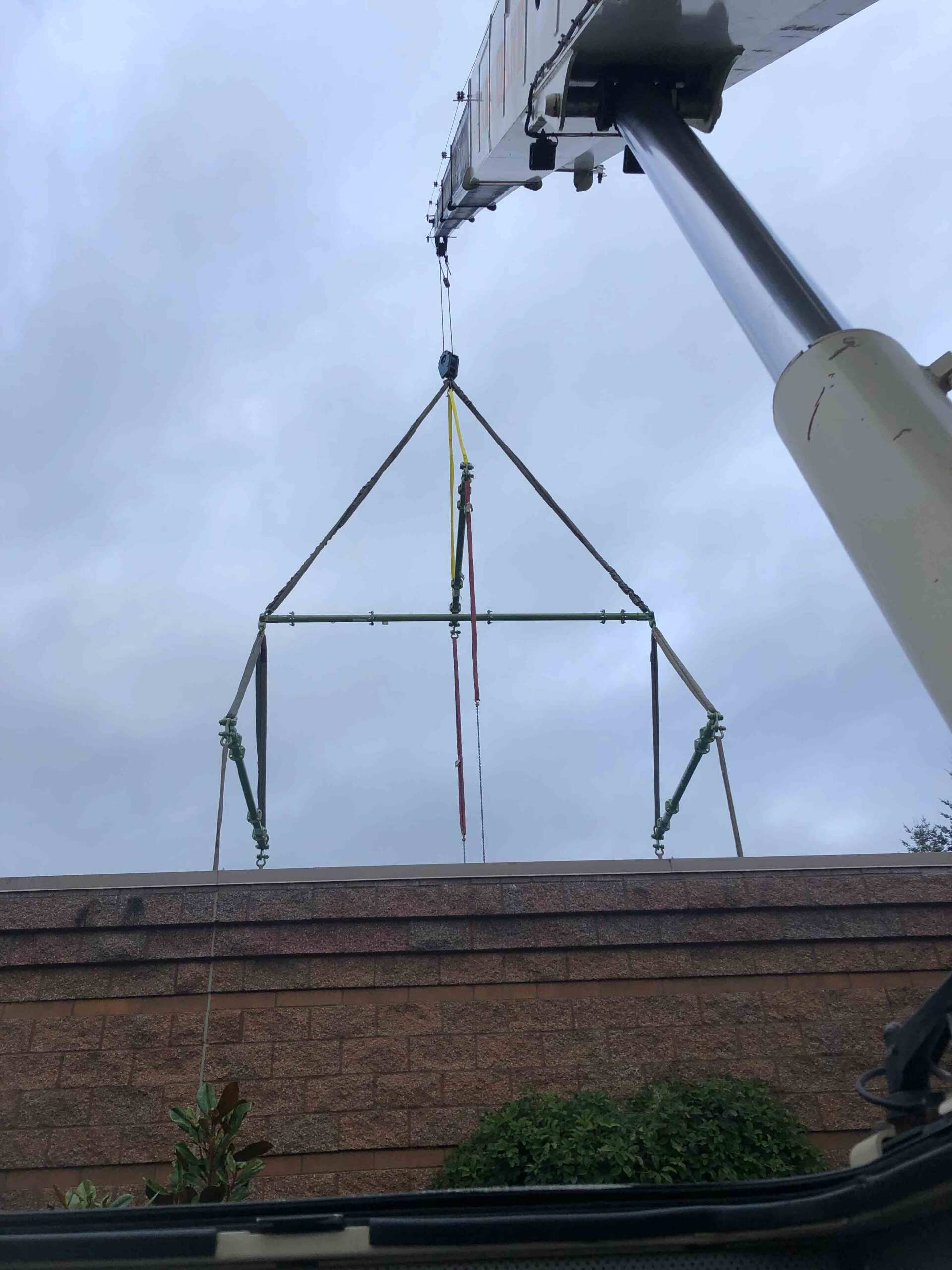 Crane on Work — Wenatchee, WA — Columbia Cranes