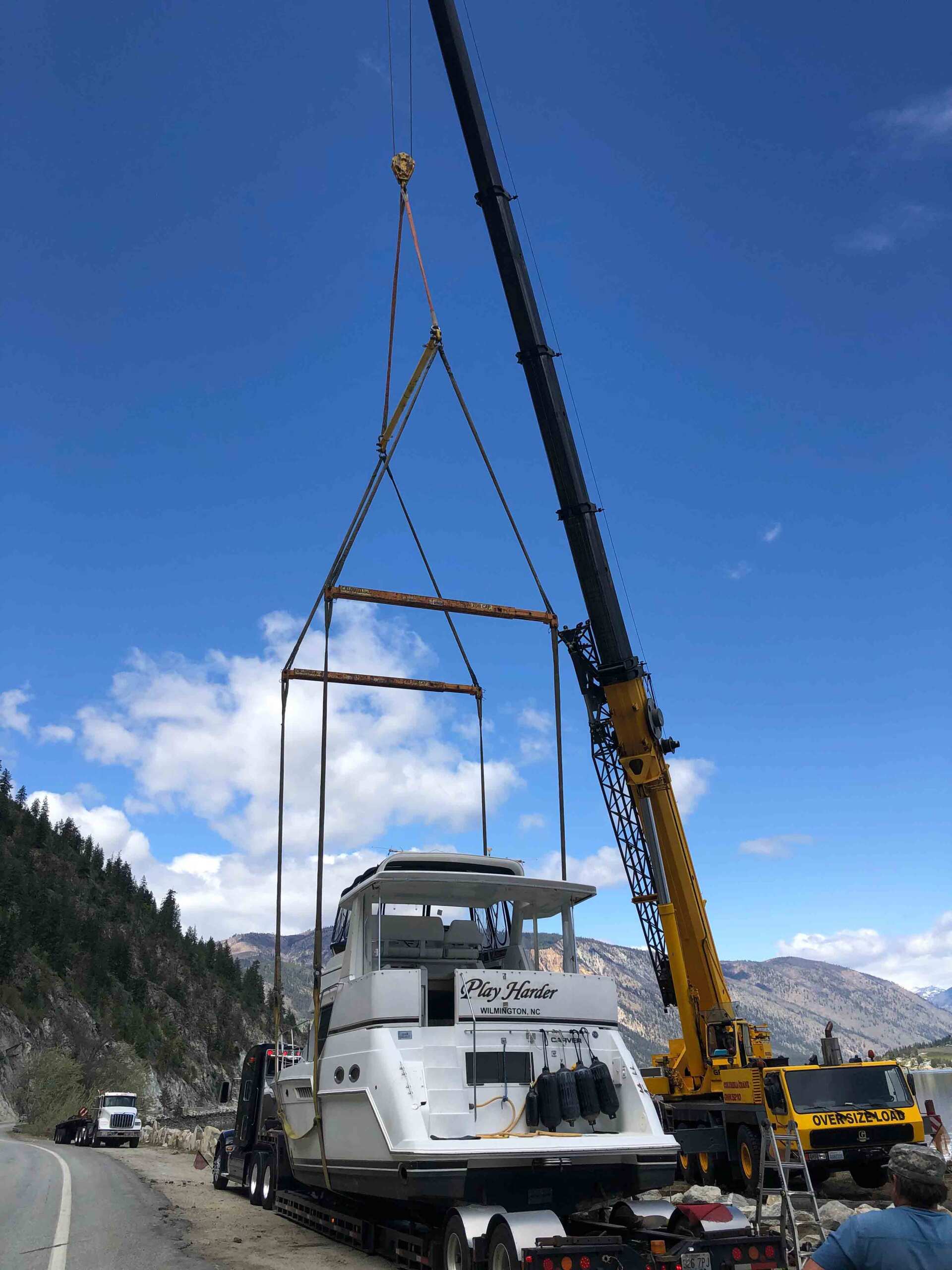 Crane Lifting Boat — Wenatchee, WA — Columbia Cranes