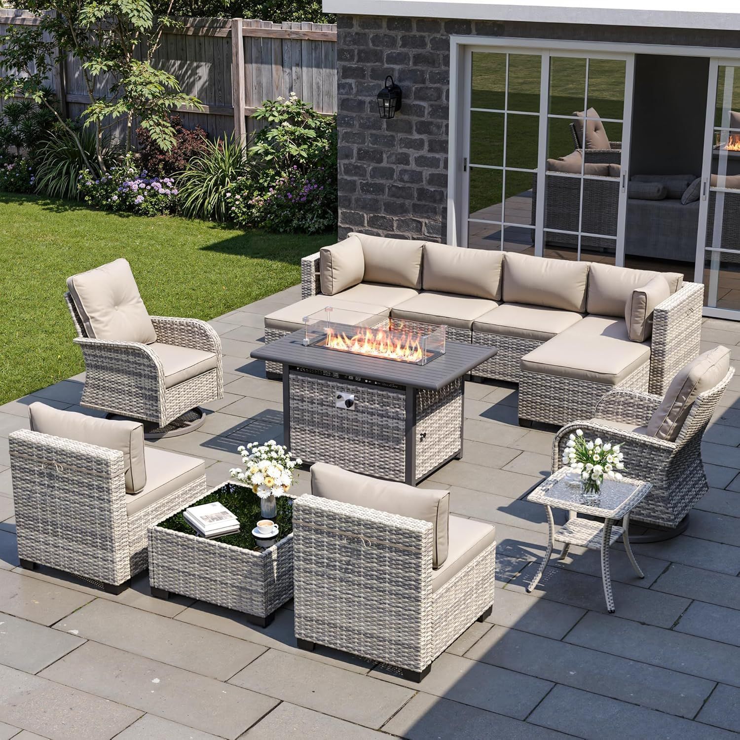 Outdoor patio furniture set