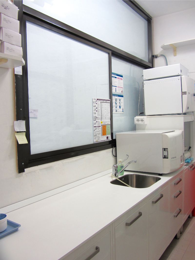 Sala sterilizzazione studio dentistico