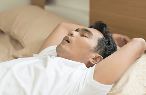 cara agar tidur tidak mendengkur dengan ubah kebiasaan tidur