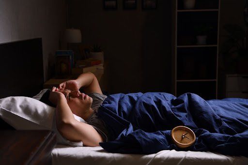 cara mengobat insomnia dengan cegah overthinking