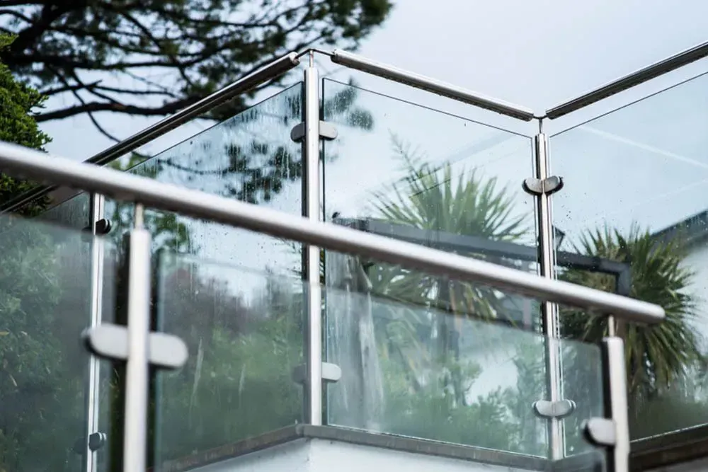 Expertly Installed Glass Balustrade Enhancing Architectural Elegance — Capitol Glass in Taminda, NSW