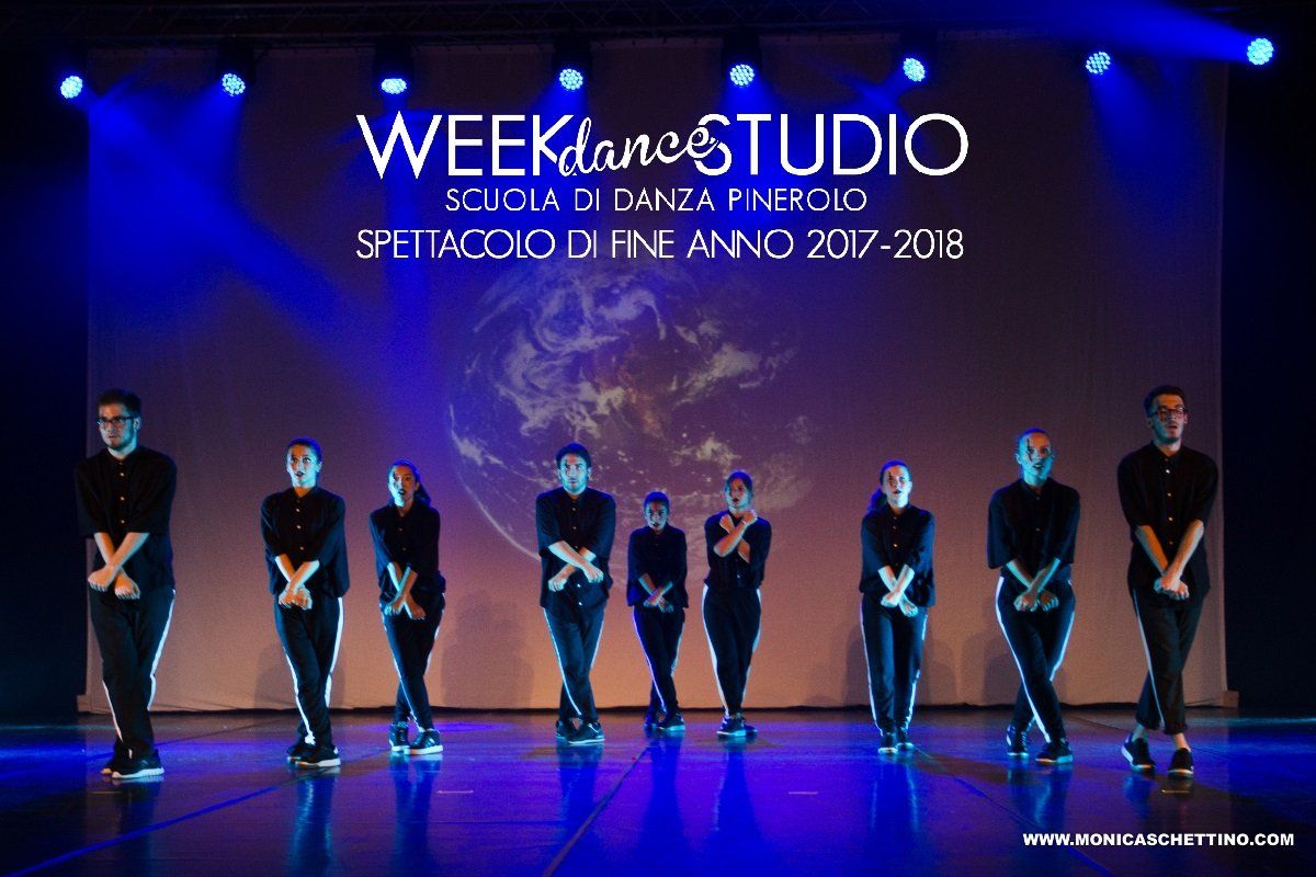 WEEK DANCE STUDIO SPETTACOLO DI FINE ANNO 2017/2'19 SEZIONE STREET DANCE