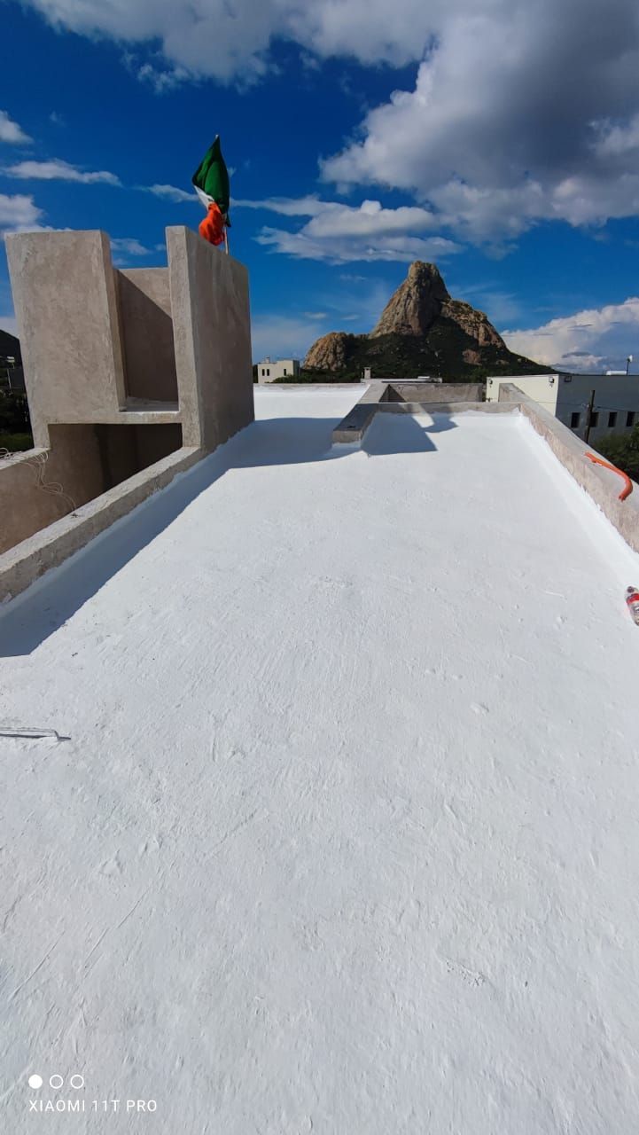 Mantenimiento a casas locales y comercios