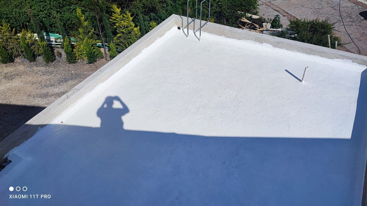 Mantenimiento a casas locales y comercios