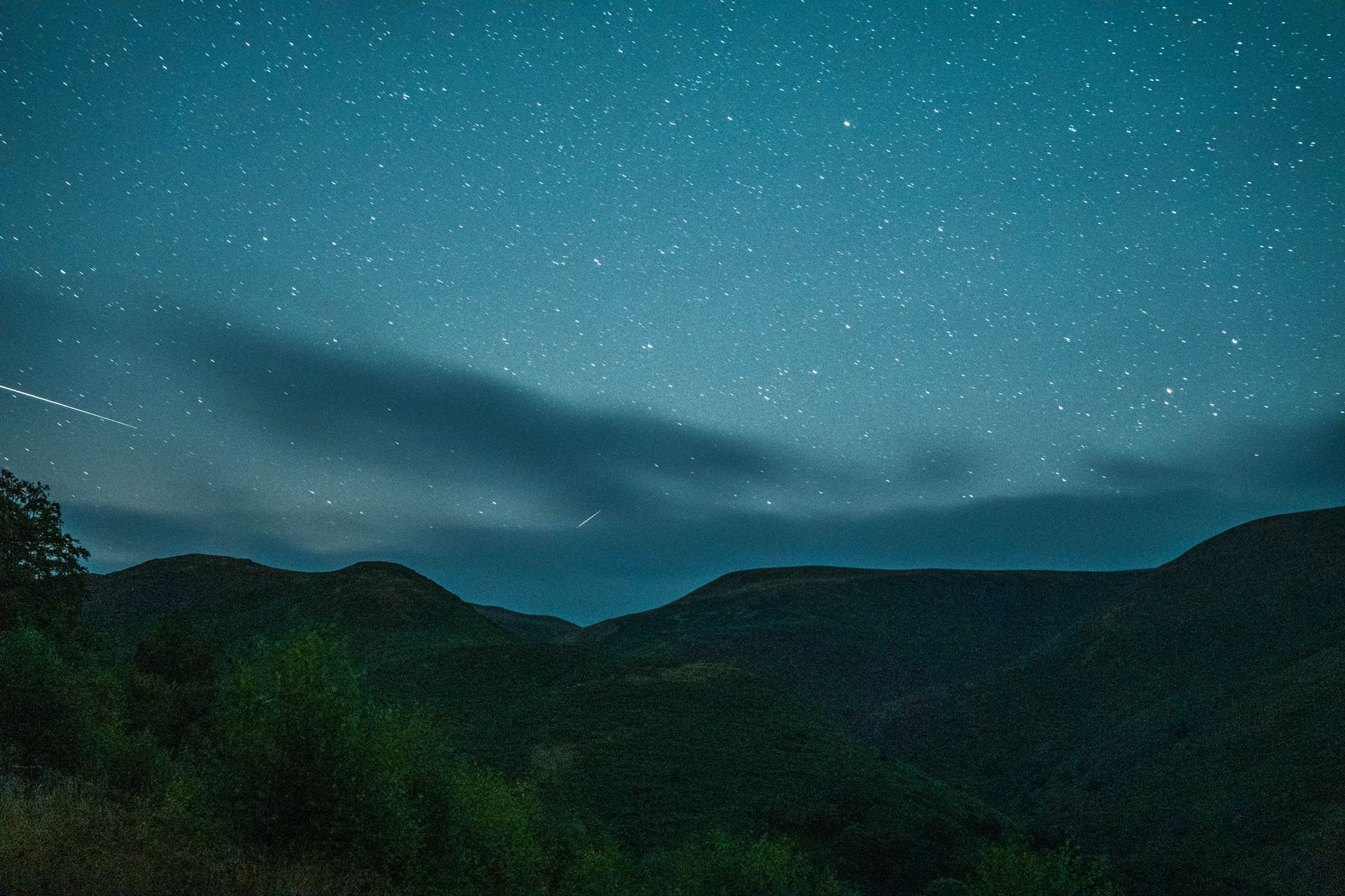 The view at night from the Cambrian Escapes hill a bortle 2 area