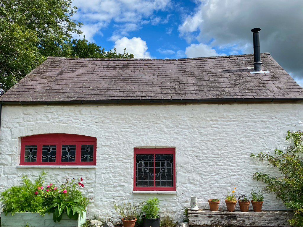 dog friendly Brecon Beacons holiday cottage