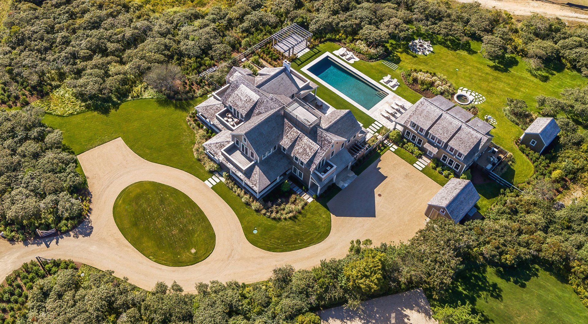 Emeritus - 97 Low Beach