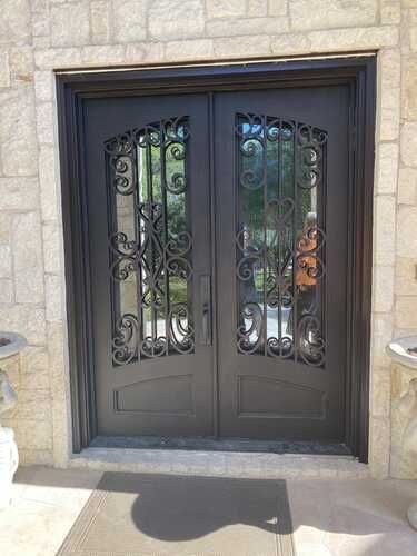 Front door replacement by professional handyman door installer in the DFW Area
