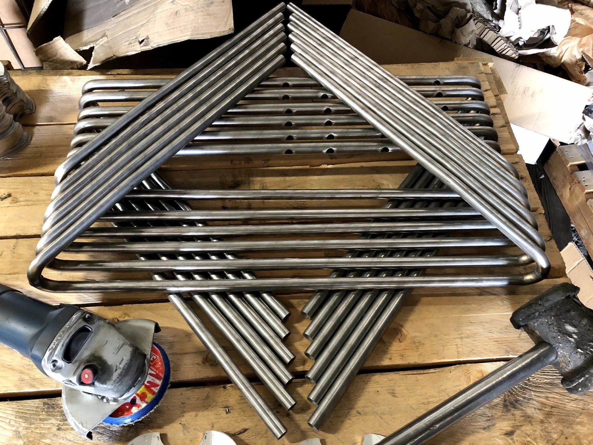 carpenteria per curvatura di tubi Momo