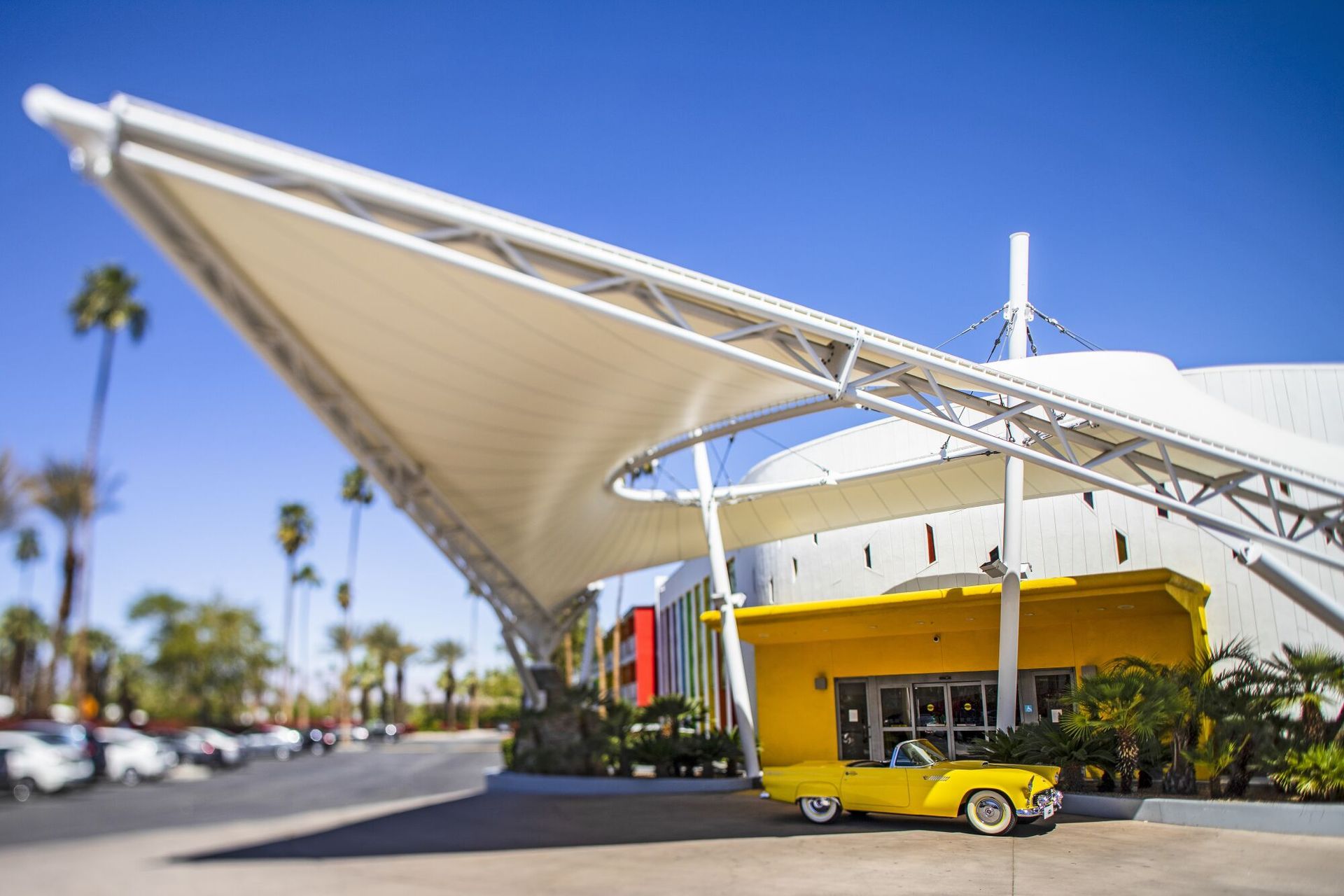 Modernism Tours Palm Springs