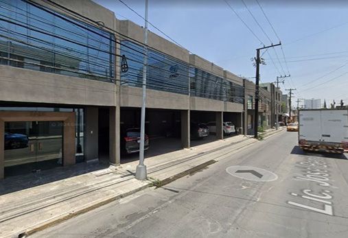 DR. MANUEL MUÑOZ GIL