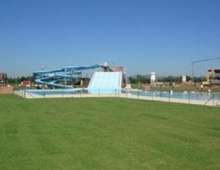 realizzazione impianti sportivi e piscine