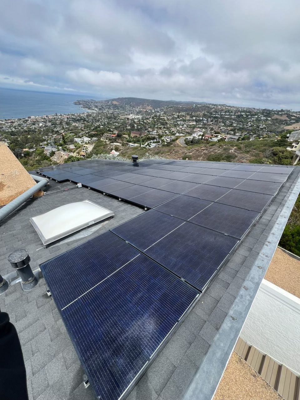 North Tustin CA, Foothill Ranch CA, Lake Forest CA, Rancho Santa Margarita CA, Mission Viejo CA, Aliso Viejo CA, Laguna Beach CA, Ladera Ranch CA, Rancho Mission Viejo CA, Clear View Window Care, Garden Grove CA, Huntington Beach CA, Yorktown Huntington Beach CA, Sunset Beach Huntington Beach CA, Corona Del Mar Newport Beach CA, Newport Beach CA, Balboa Island Newport Beach CA, Balboa Peninsula Newport Beach CA, Lido Isle CA, San Joaquin Hills CA, Costa Mesa CA, Belmont Shore Long Beach CA, Tustin CA, Irvine CA, Westminster CA, Fountain Valley CA, Seal Beach CA, Costa Mesa CA, Eastside Costa Mesa Costa Mesa CA, Westside Costa Mesa Costa Mesa CA, Window Cleaning, Orange County Window Cleaning, Garden Grove Window Cleaning, Huntington Beach Window Cleaning, Corona Del Mar Window Cleaning, Newport Beach Window Cleaning, San Joaquin Hills Window Cleaning, Costa Mesa Window Cleaning, Belmont Shores Window Cleaning, Tustin Window Cleaning, Irvine Window Cleaning, Westminster Window Cleaning, Fountain Valley Window Cleaning, Seal Beach Window Cleaning, Costa Mesa Window Cleaning, Window Cleaning Company, Residential Window Cleaning Company, Commercial Window Cleaning Company, Residential Window Cleaning, Commercial Window Cleaning, Window Cleaning Near Me, Window Cleaners Near Me, Screen Replacement, Orange County Screen Replacement, Garden Grove Screen Replacement, Huntington Beach Screen Replacement, Corona Del Mar Screen Replacement, Newport Beach Screen Replacement, San Joaquin Hills Screen Replacement, Costa Mesa Screen Replacement, Belmont Shores Screen Replacement, Tustin Screen Replacement, Irvine Screen Replacement, Westminster Screen Replacement, Fountain Valley Screen Replacement, Seal Beach Screen Replacement, Costa Mesa Screen Replacement, Screen Replacement Near Me, Window Screen Replacement, Window Screen Replacement Near Me, Door Screen Replacement, Door Screen Replacement Near Me, Residential Gutter Cleanout, Gutter Cleaning Near Me, Orange County Gutter Cleaning, Garden Grove Gutter Cleaning, Huntington Beach Gutter Cleaning, Corona Del mar Gutter Cleaning, Newport Beach Gutter Cleaning, San Joaquin Hills Gutter Cleaning, Costa Mesa Gutter Cleaning, Belmont Shores Gutter Cleaning, Tustin Gutter Cleaning, Irvine Gutter Cleaning, Westminster Gutter Cleaning, Fountain Valley Gutter Cleaning, Seal Beach Gutter Cleaning, Costa Mesa Gutter Cleaning, Residential Pressure Washing, Orange County Pressure Washing, Garden Grove Pressure Washing, Huntington Beach Pressure Washing, Corona Del Mar Pressure Washing, Newport Beach Pressure Washing, San Joaquin Hills Pressure Washing, Costa Mesa Pressure Washing, Belmont Shores Pressure Washing, Tustin Pressure Washing, Irvine Pressure Washing, Westminster Pressure Washing, Fountain Valley Pressure Washing, Seal Beach Pressure Washing, Costa Mesa Pressure Washing, Pressure Washing Near Me, House Wash, Pressure Washing Driveway, Pressure Washing Patio, Pressure Washing Walkway, Pressure Washing Sidewalk, Roof Cleaning, Solar Panel Cleaning, Residential Holiday Lighting, Commercial Holiday Lighting, Orange County Holiday Lighting, Garden Grove Holiday Lighting, Huntington Beach Holiday Lighting, Corona Del Mar Holiday Lighting, Newport Beach Holiday Lighting, San Joaquin Hills Holiday Lighting, Costa Mesa Holiday Lighting, Belmont Shores Holiday Lighting, Tustin Holiday Lighting, Irvine Holiday Lighting, Westminster Holiday Lighting, Fountain Valley Holiday Lighting, Seal Beach Holiday Lighting, Costa Mesa Holiday Lighting, Vinyl Fence Cleaning, Vinyl Fence Cleaning Near me