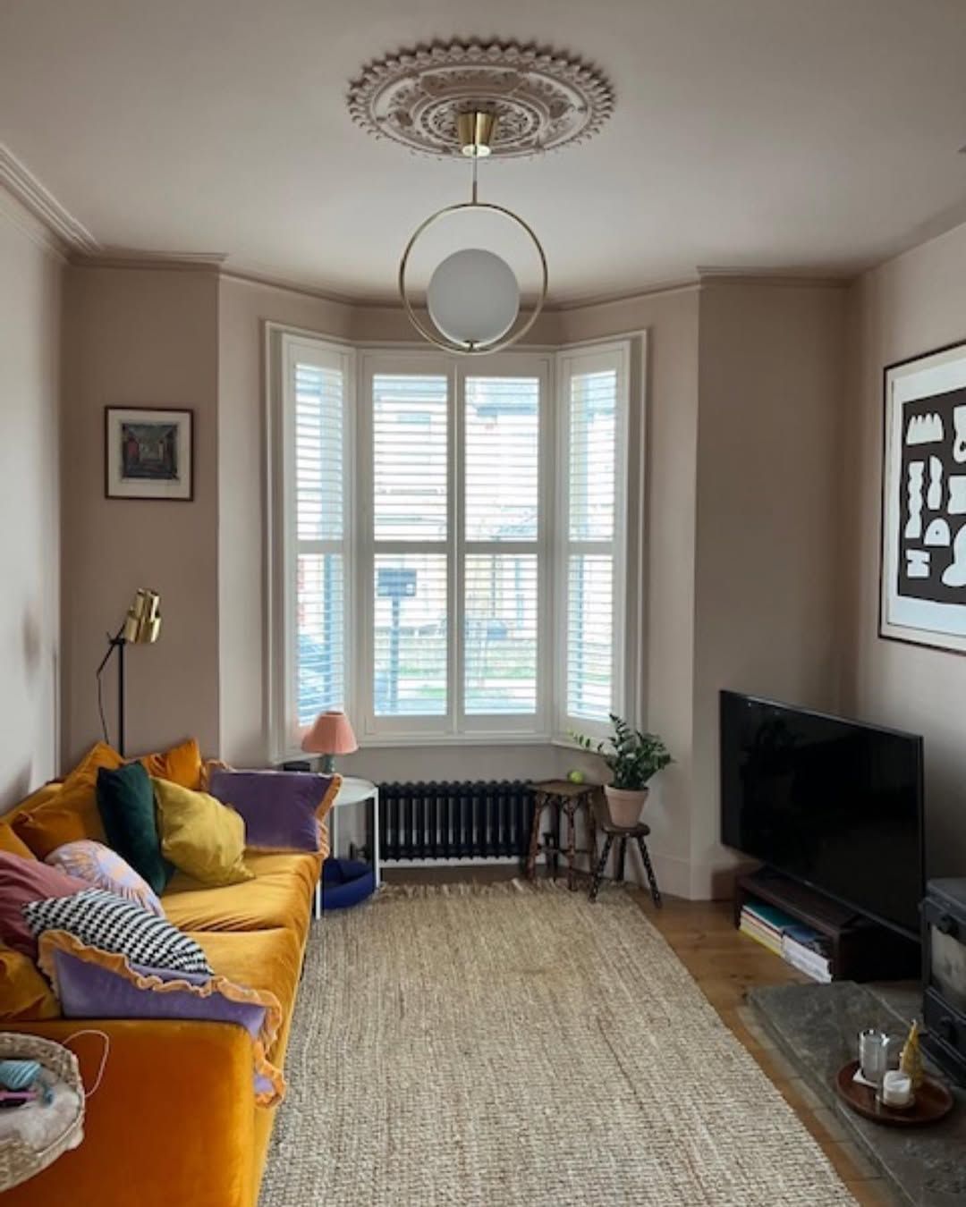 interior painting living room in london