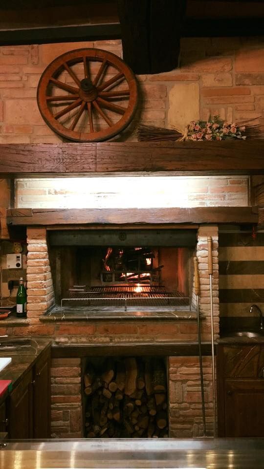 foto degli interni del locale Osteria del Carro