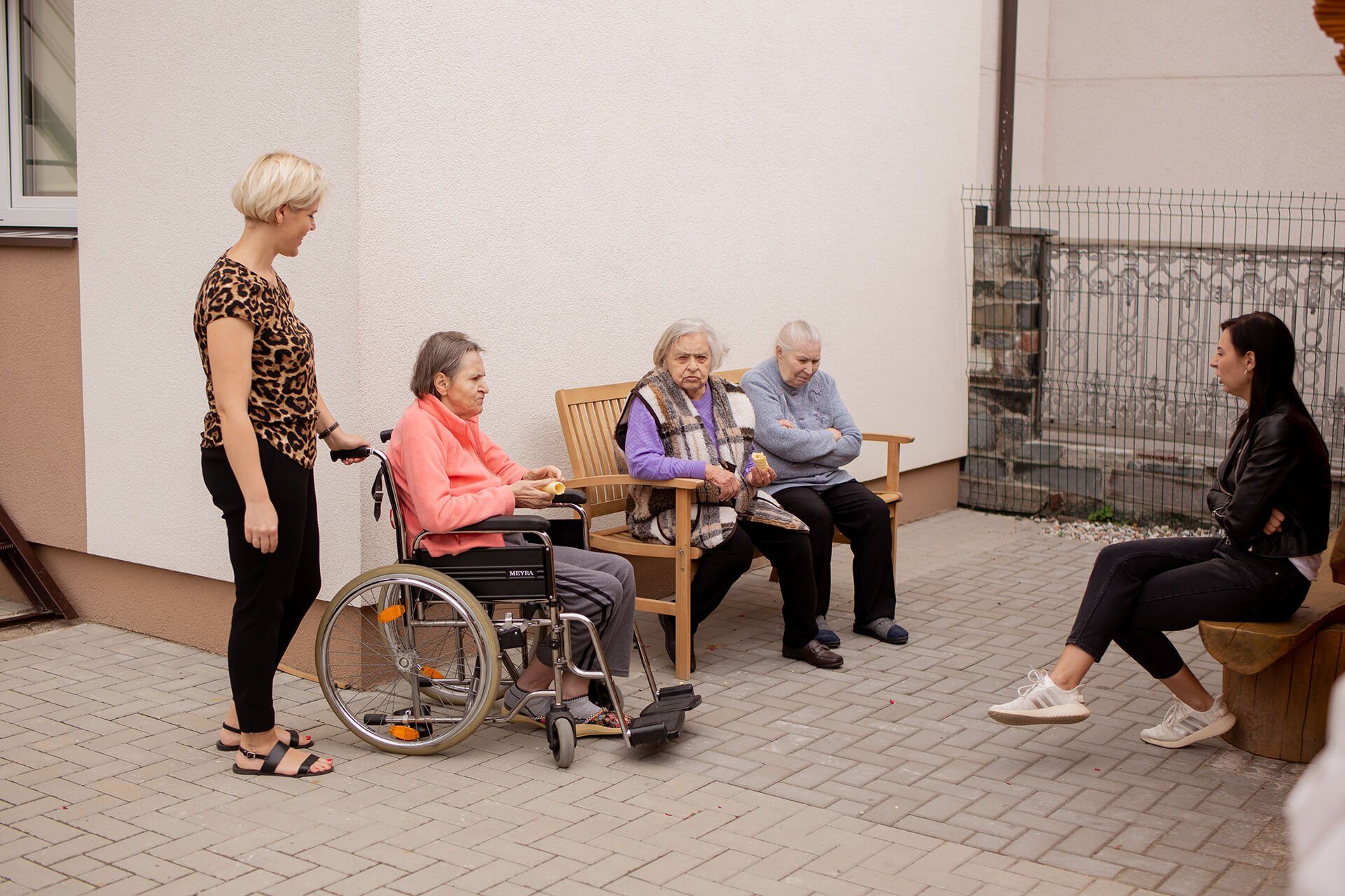 Globos namų „GIEDRUMA“ aplinka
