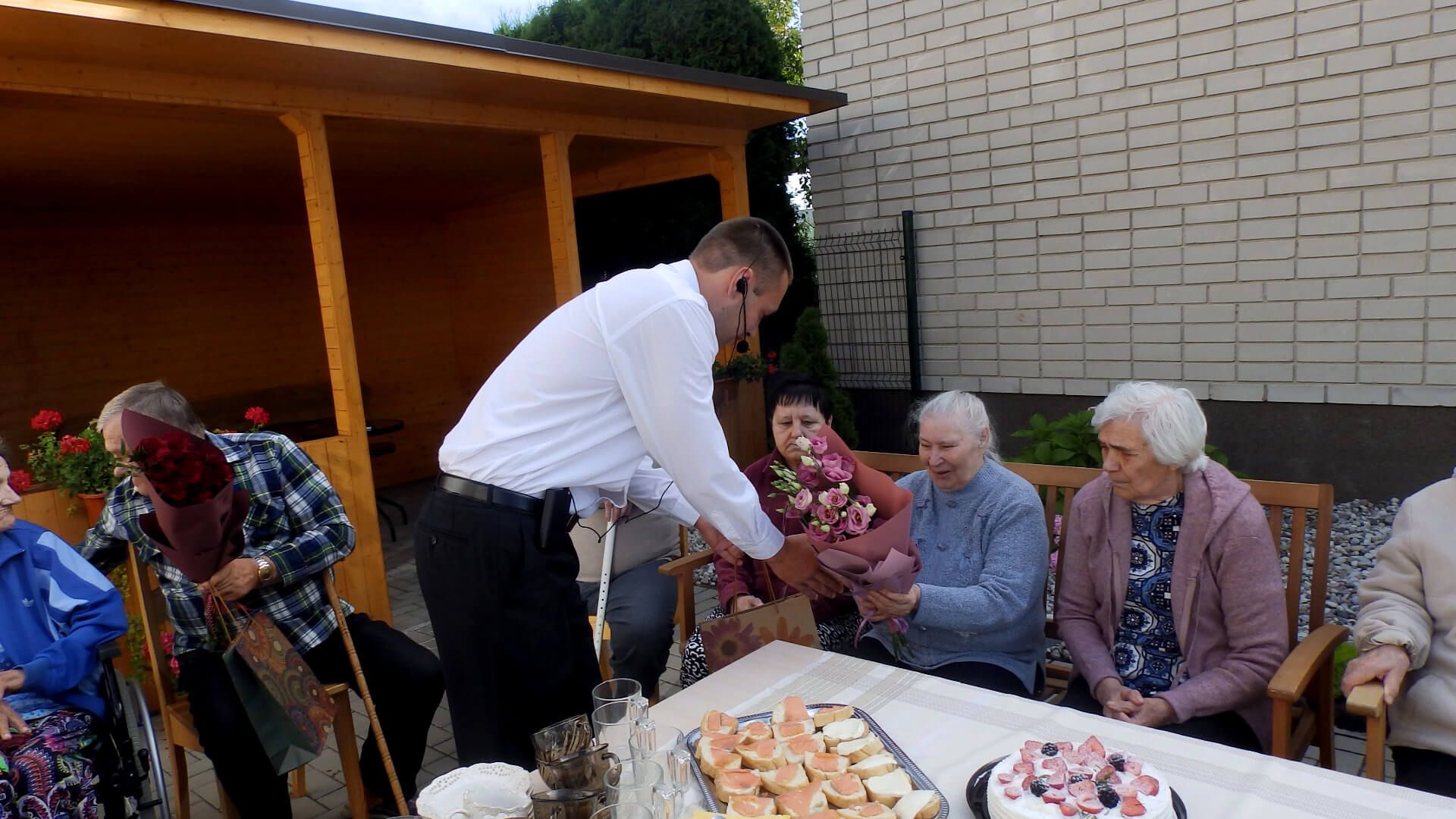 Globos namų „GIEDRUMA“ aplinka