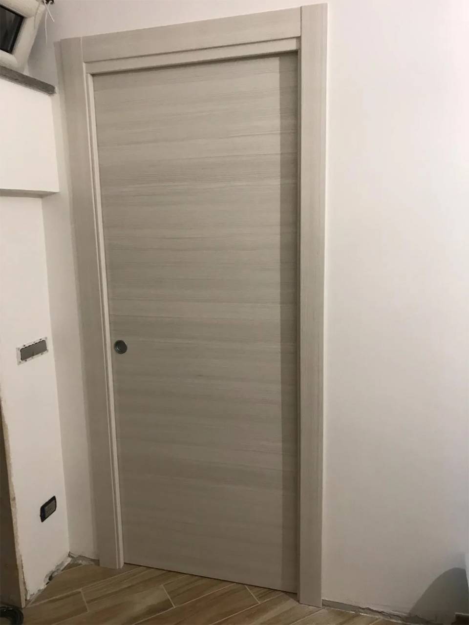 Porta interna chiara