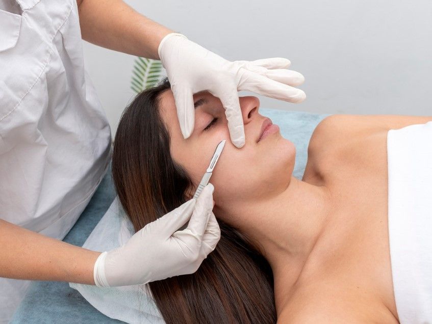 Cleage Clinic dermaplaning facial