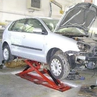 Riparazione di un'auto