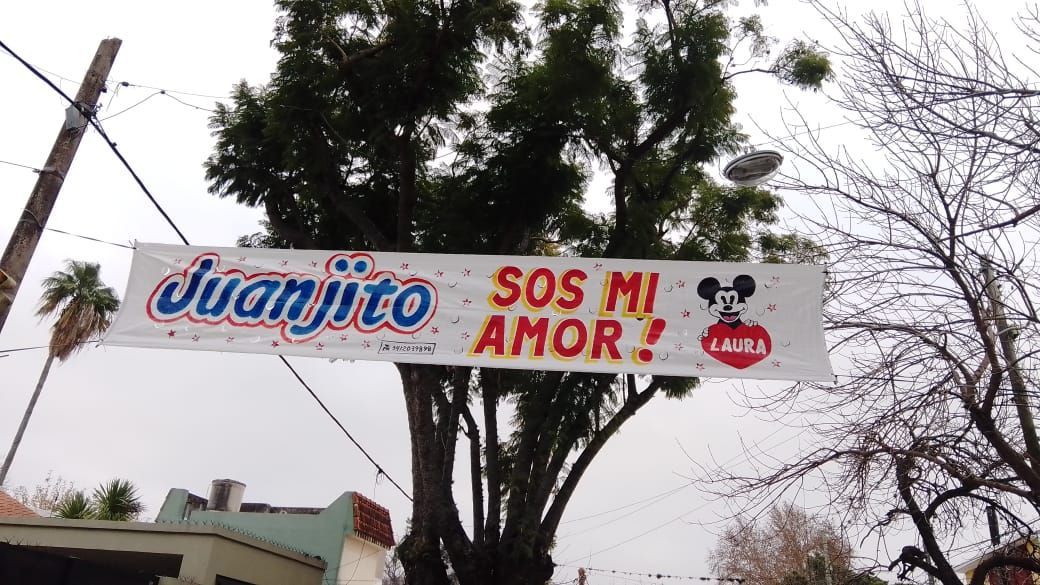Un cartel que dice juanjito sos mi amor