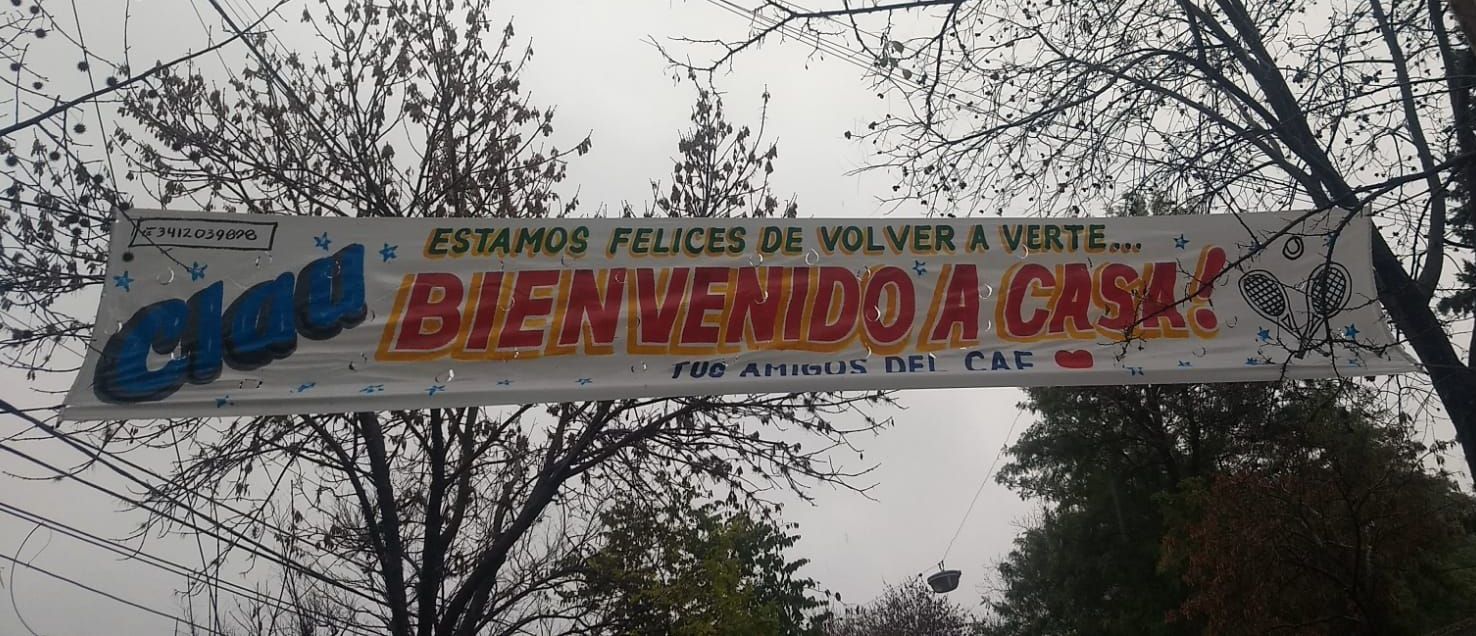 Un cartel de 
