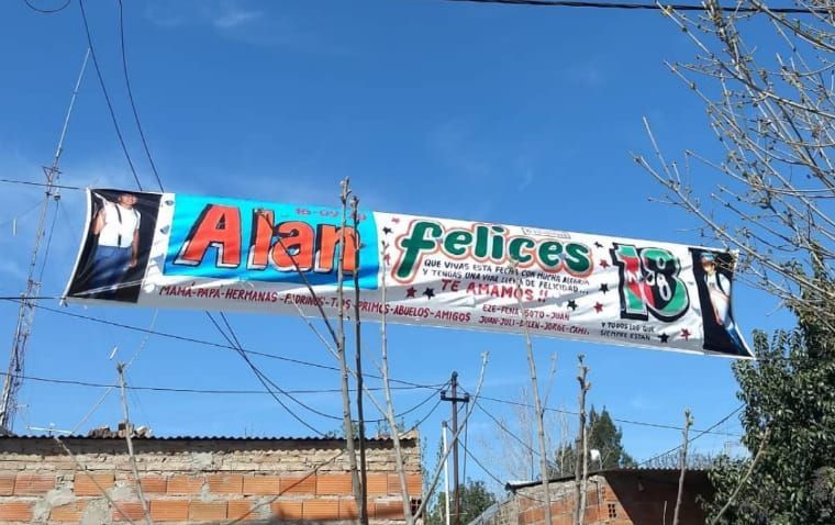 Una pancarta que dice 