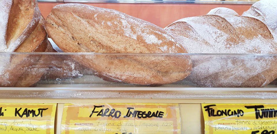 Pane con farro Integrale