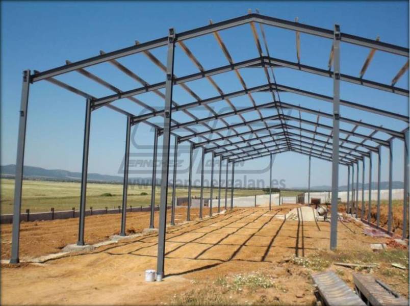 Estructura metálica nave agrícola