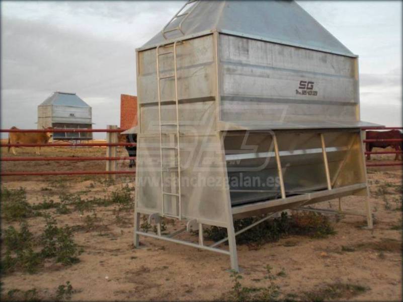Tolva para pienso 6.000 Kg