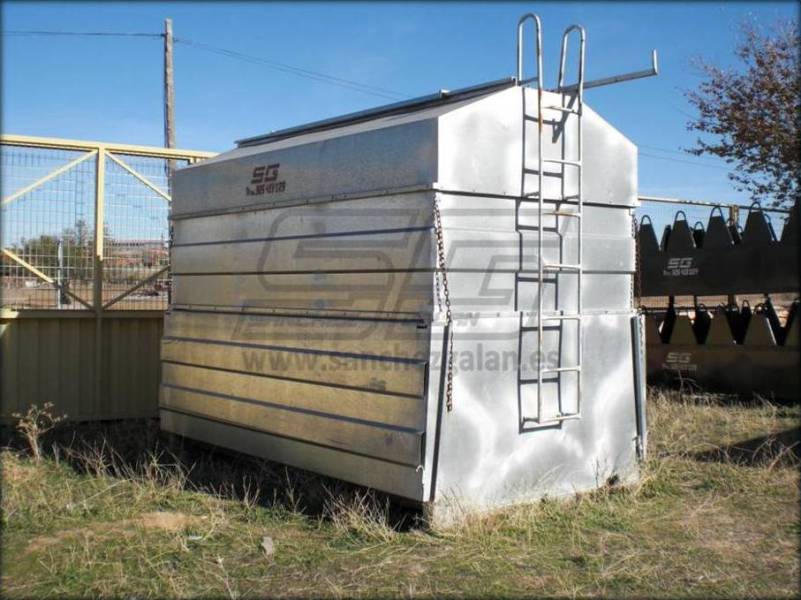 Tolva para ganado porcino