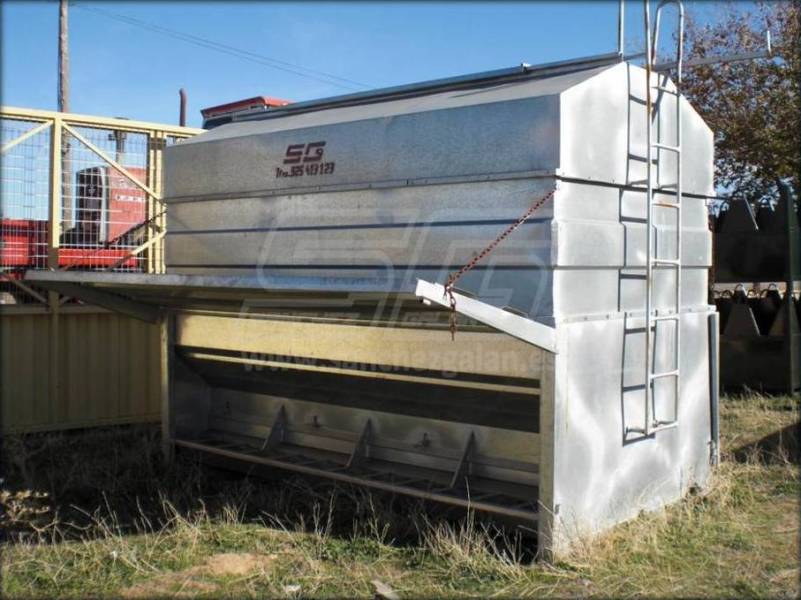 Tolva para ganado porcino