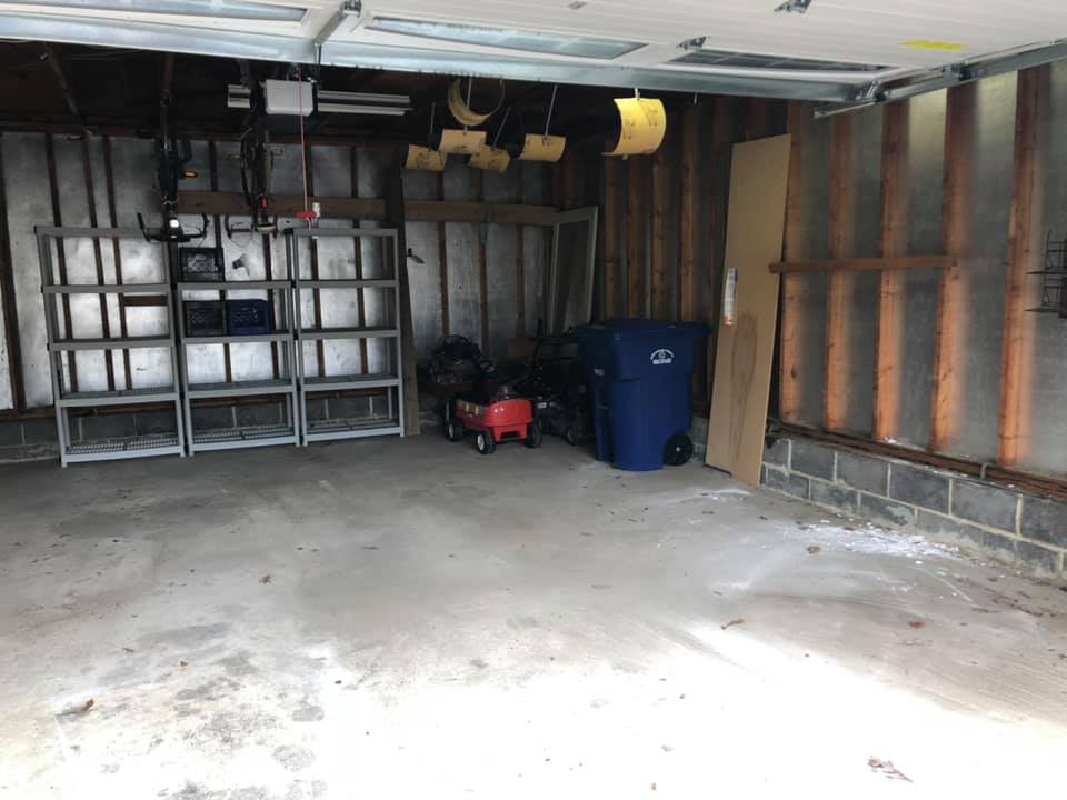 Garage Cleaned Out — Medford, NJ — A&W Clean Out Service